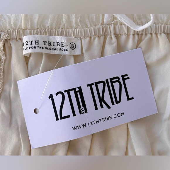 12th Tribe Women’s 2 Pc Crop Top Maxi Skirt Set Gauzy Cream Bows Size Small - Picture 9 of 14
